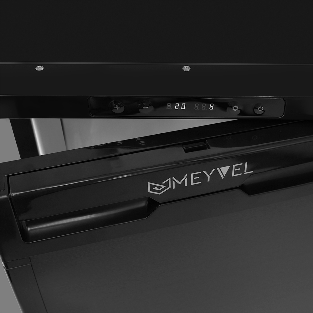 meyvel_af_db90x_5.jpg