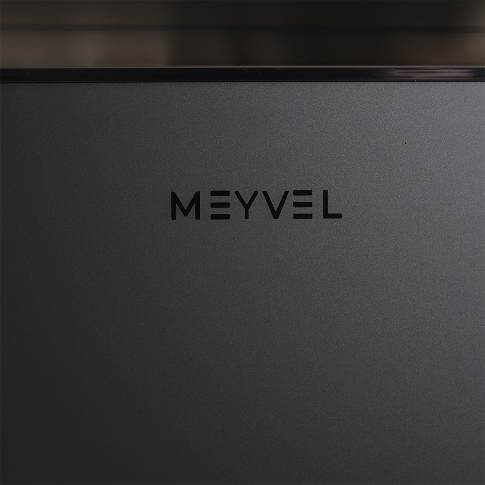 meyvel_mmt_60b_3.jpg