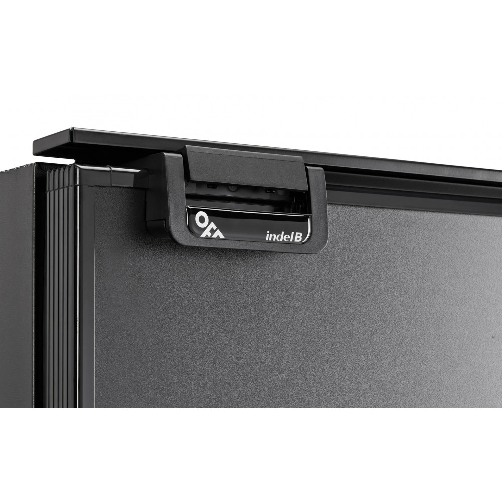 indel_b_cr65_3.jpg